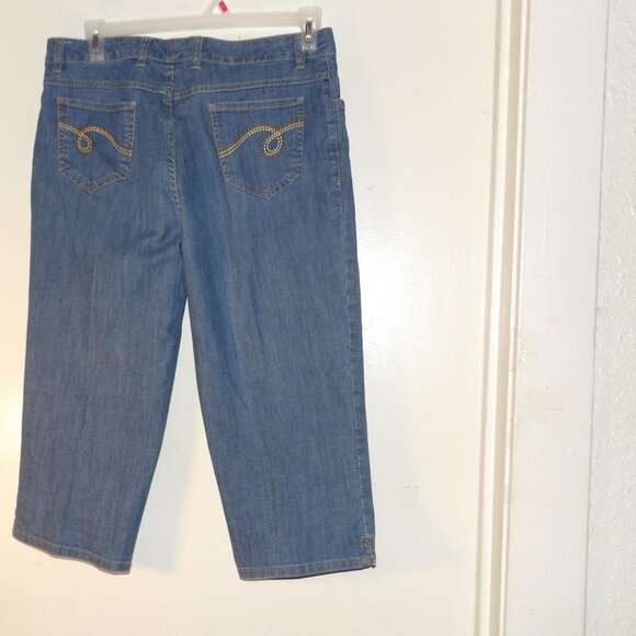 Kim Rogers Petite Midrise Capri Jeans Sz 12P - Picture 2 of 6